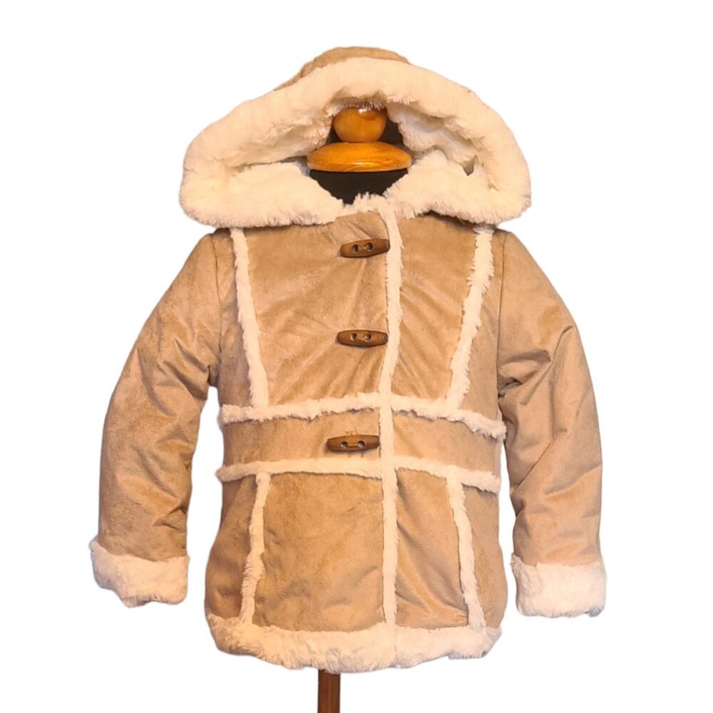 Pistachio coat 3T faux fur tan and white
